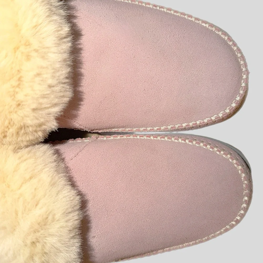 Cozy Women's Pink Fur-Lined Slippers - Picture 5 of 10